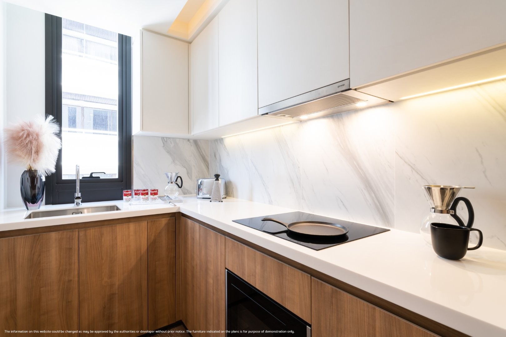 MUNIQ Sukhumvit 23_Show Unit 8.jpg