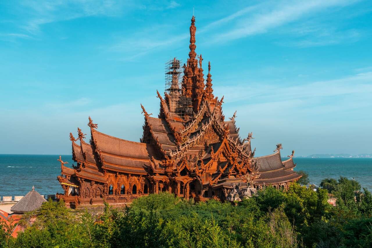 pattaya-chonburi-thailand-travel-photo-20231230080158621-main-image.jpg