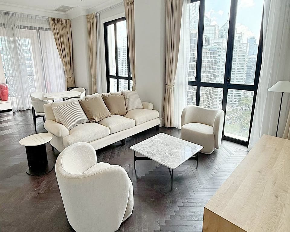 98 Wireless, 2 Bedrooms, Bangkok