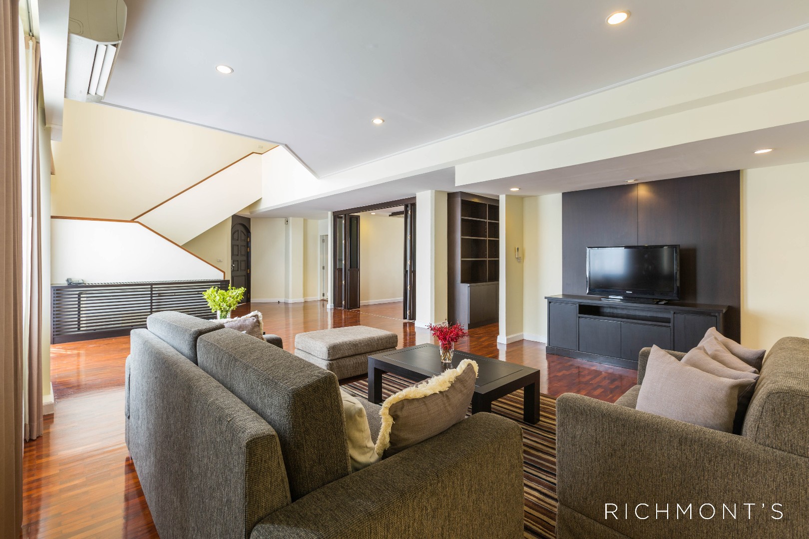 Penthouse (9).jpg