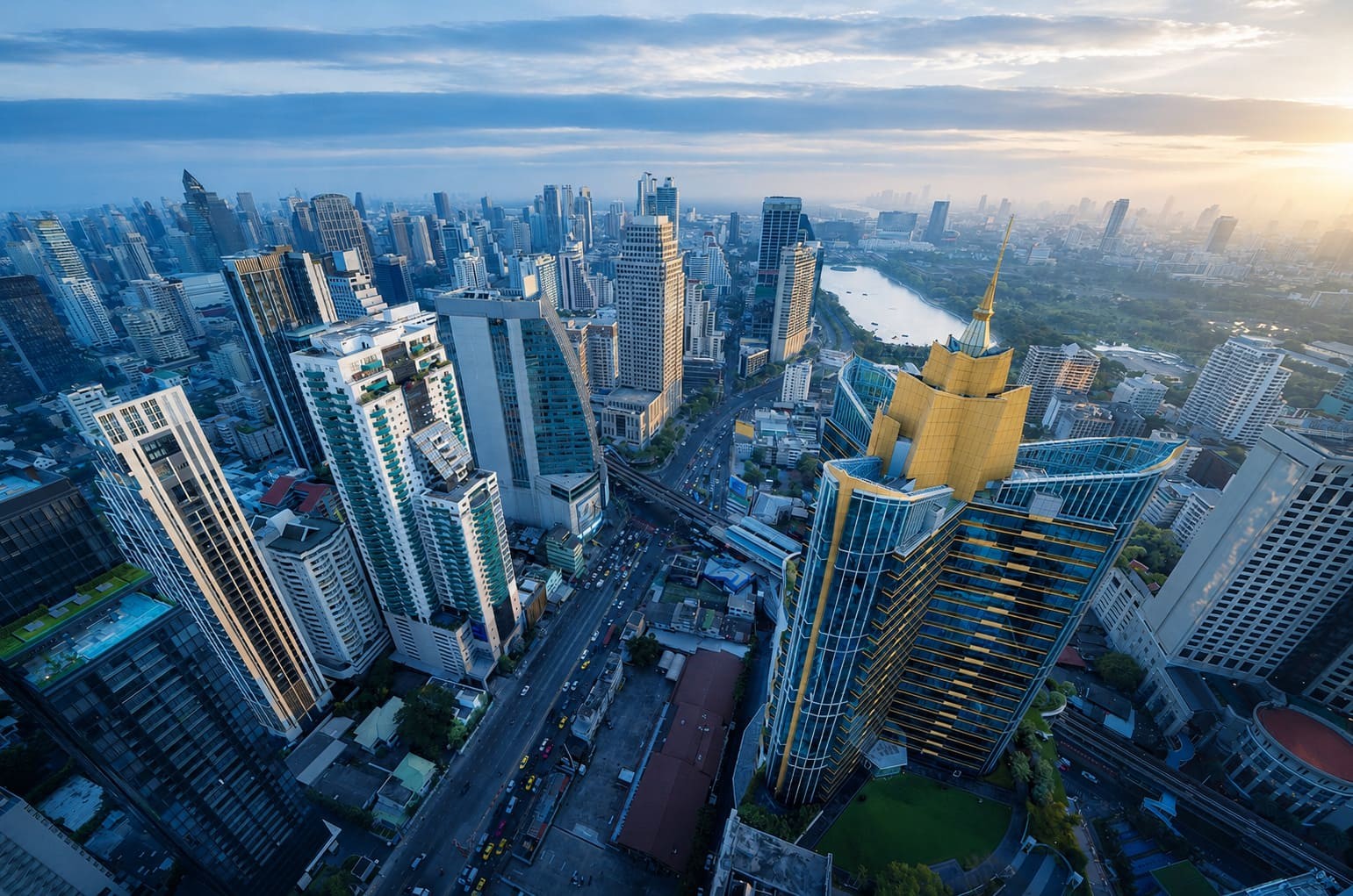 emdistrict-where-lifestyle-meets-luxury-living-asoke-02.jpg