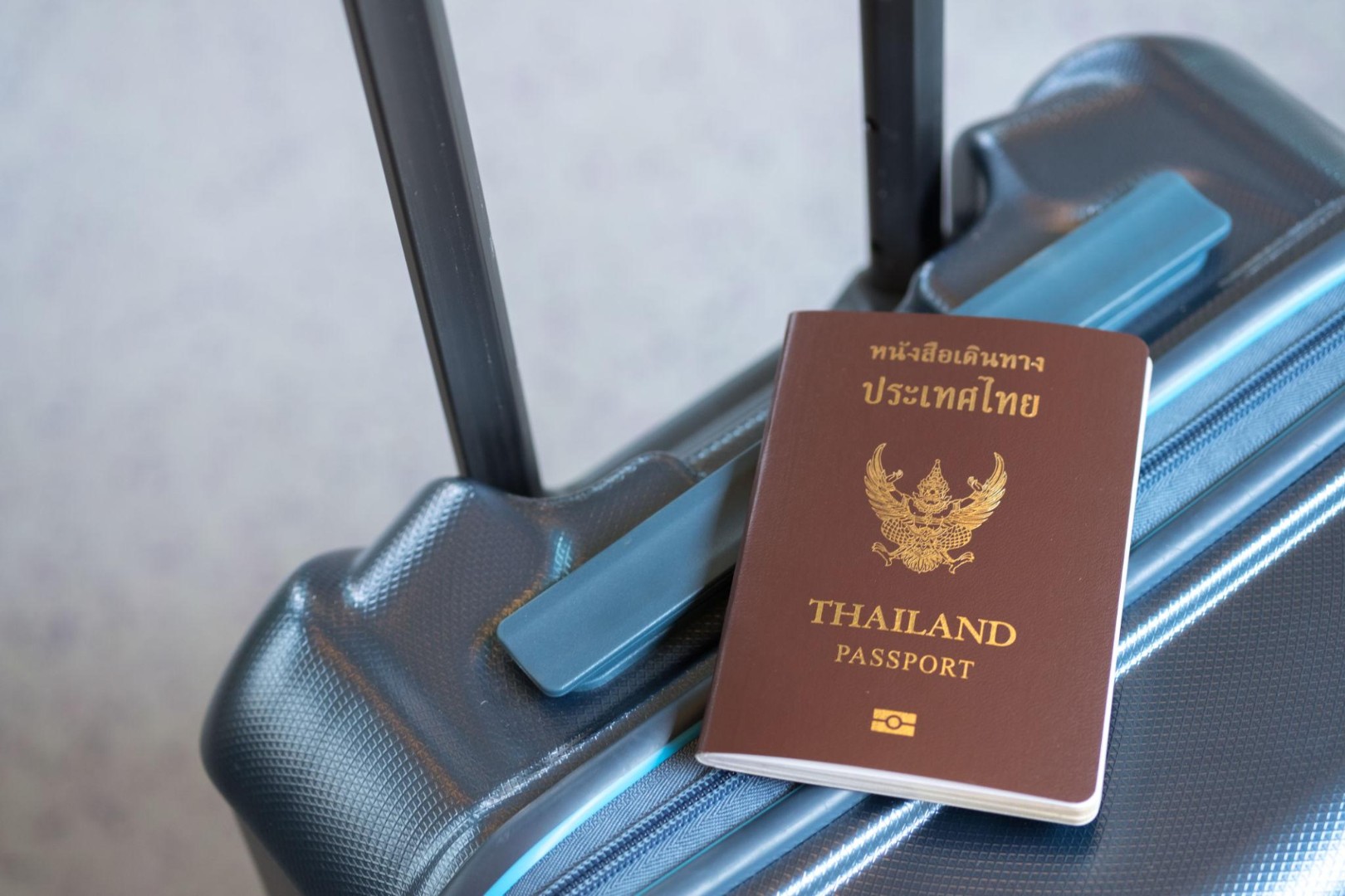 what-you-need-to-know-before-moving-to-thailand-03.jpeg
