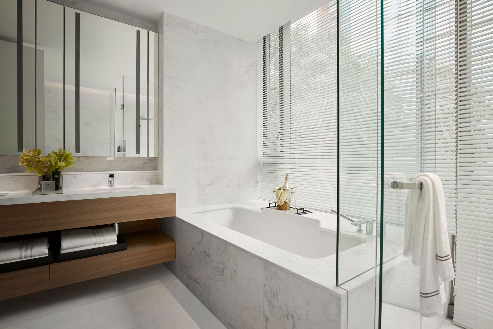 Dusit Central Park_Show Unit1.jpg
