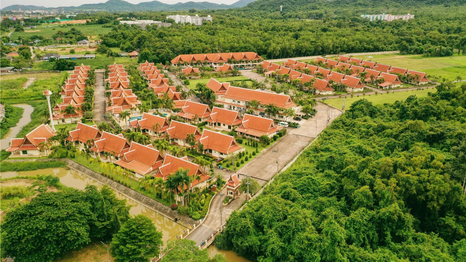 Nordic Tropical Resort1.jpg