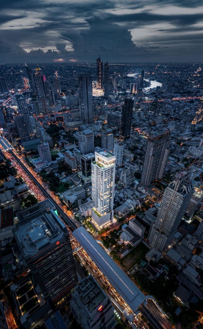 Anil Sathorn 12_Building.jpg