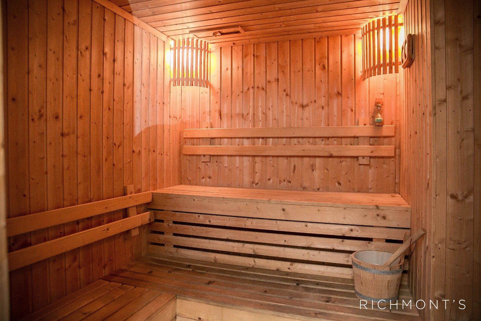 Sauna room.jpg