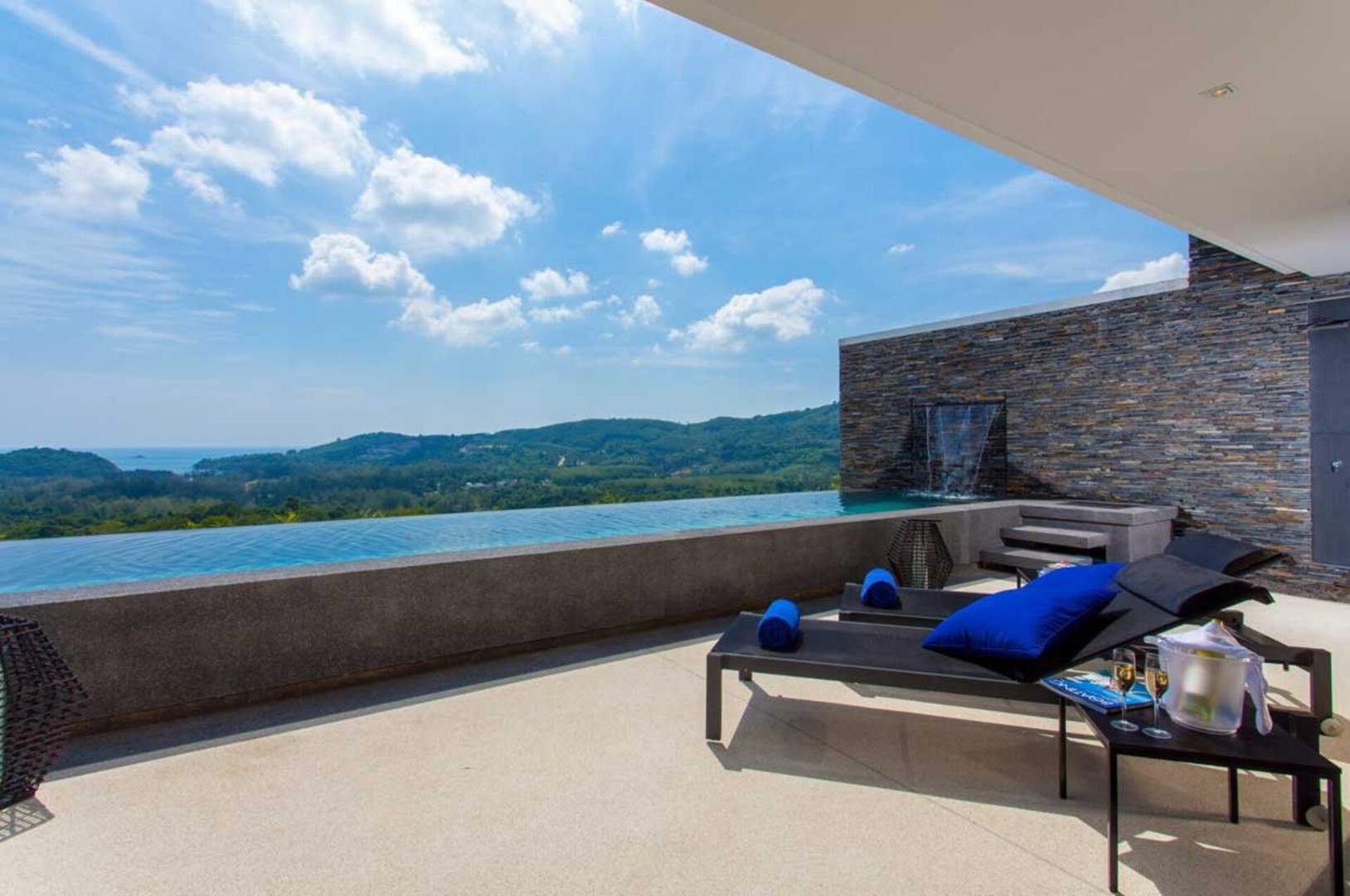 The Residences Overlooking Layan, Phuket