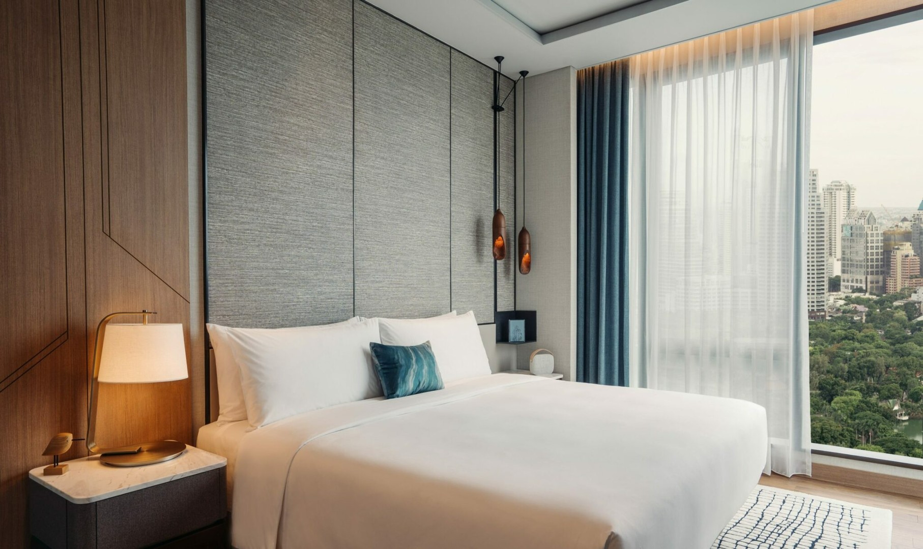Three-Bedroom-Residence-Kimpton-Maa-Lai-Bangkok-01-scaled.jpg