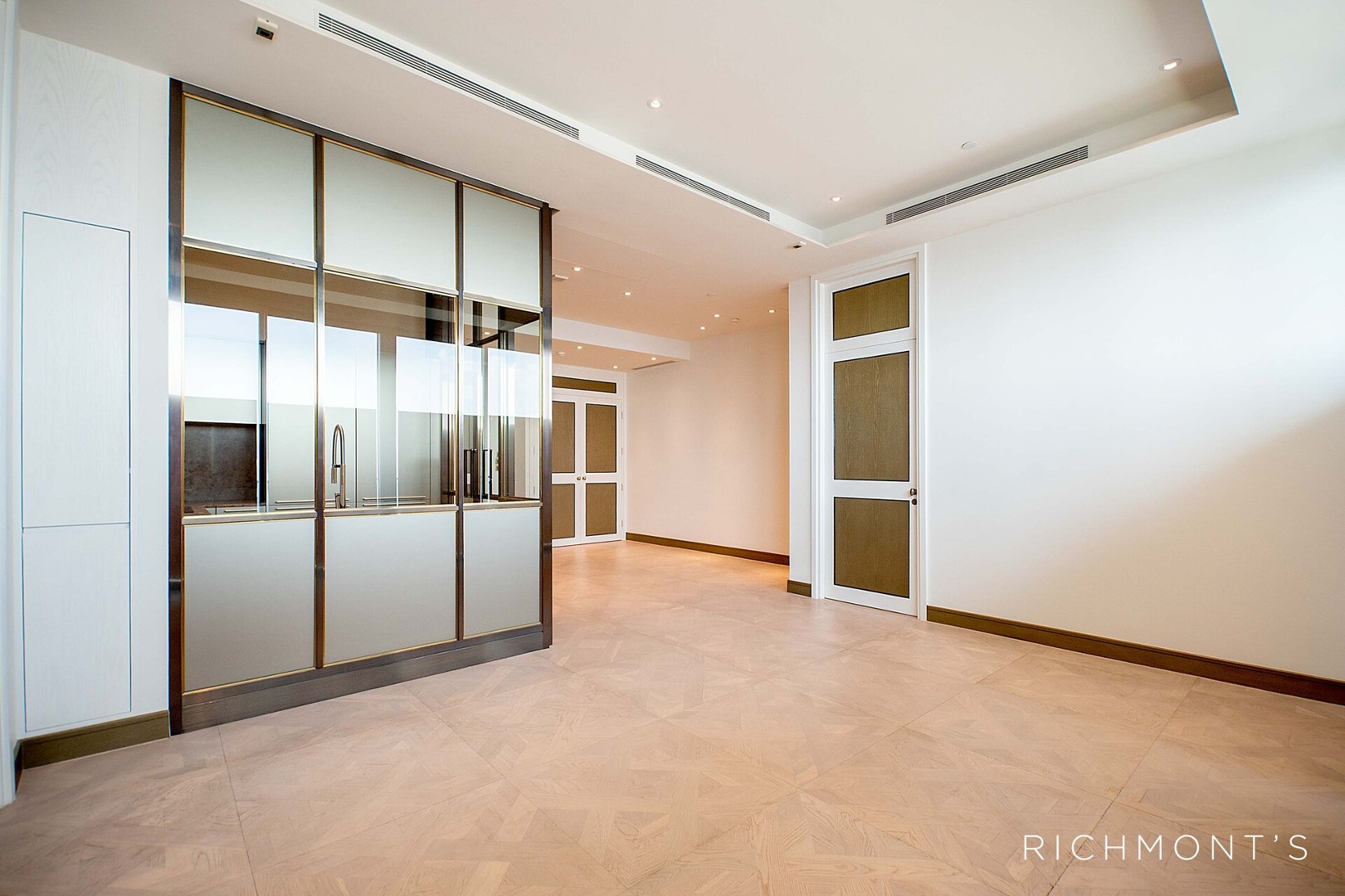 The Residences at Mandarin Oriental, 2-Bedroom, Bangkok