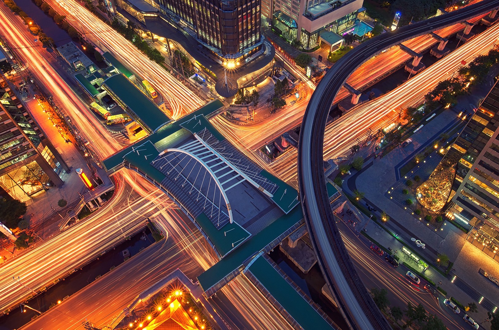 Cover Sathorn-Silom.jpg