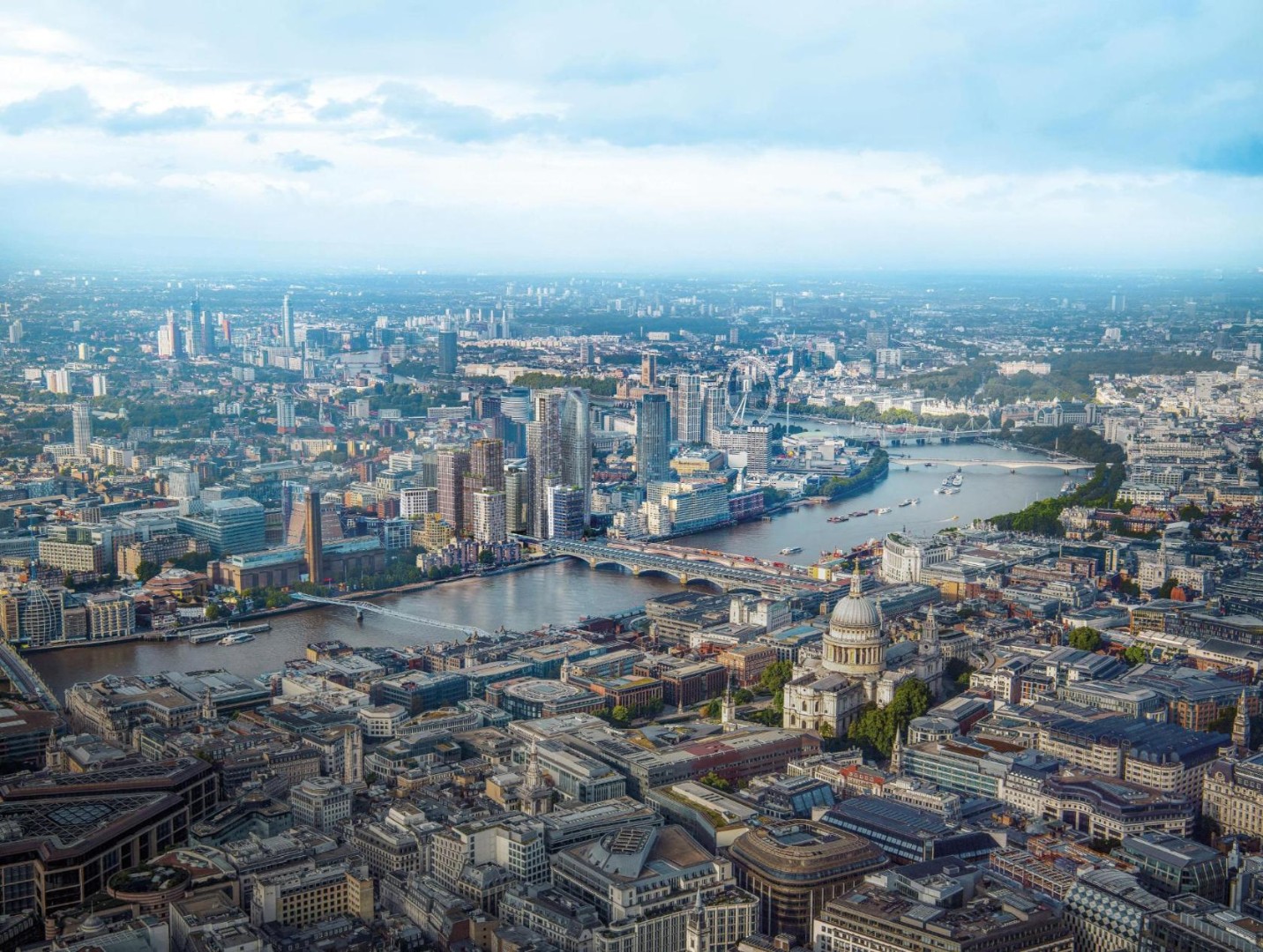 4200_BANKSIDE BY2_ESTATE_002_JG (1).jpg