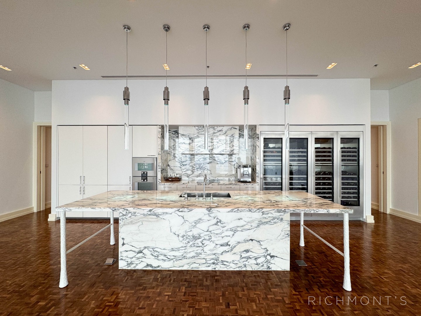 The Ritz Carlton Residences Bangkok, 4-Bedroom, Sky Residence