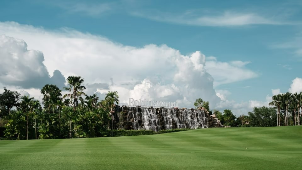 Robinswood Golf Club.jpg