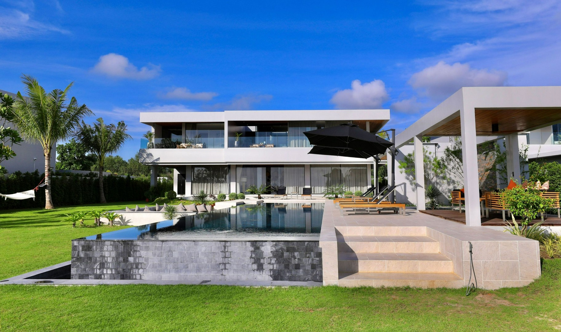 Luxury Beachside Villa, Sichon, Nakhon Si Thammarat