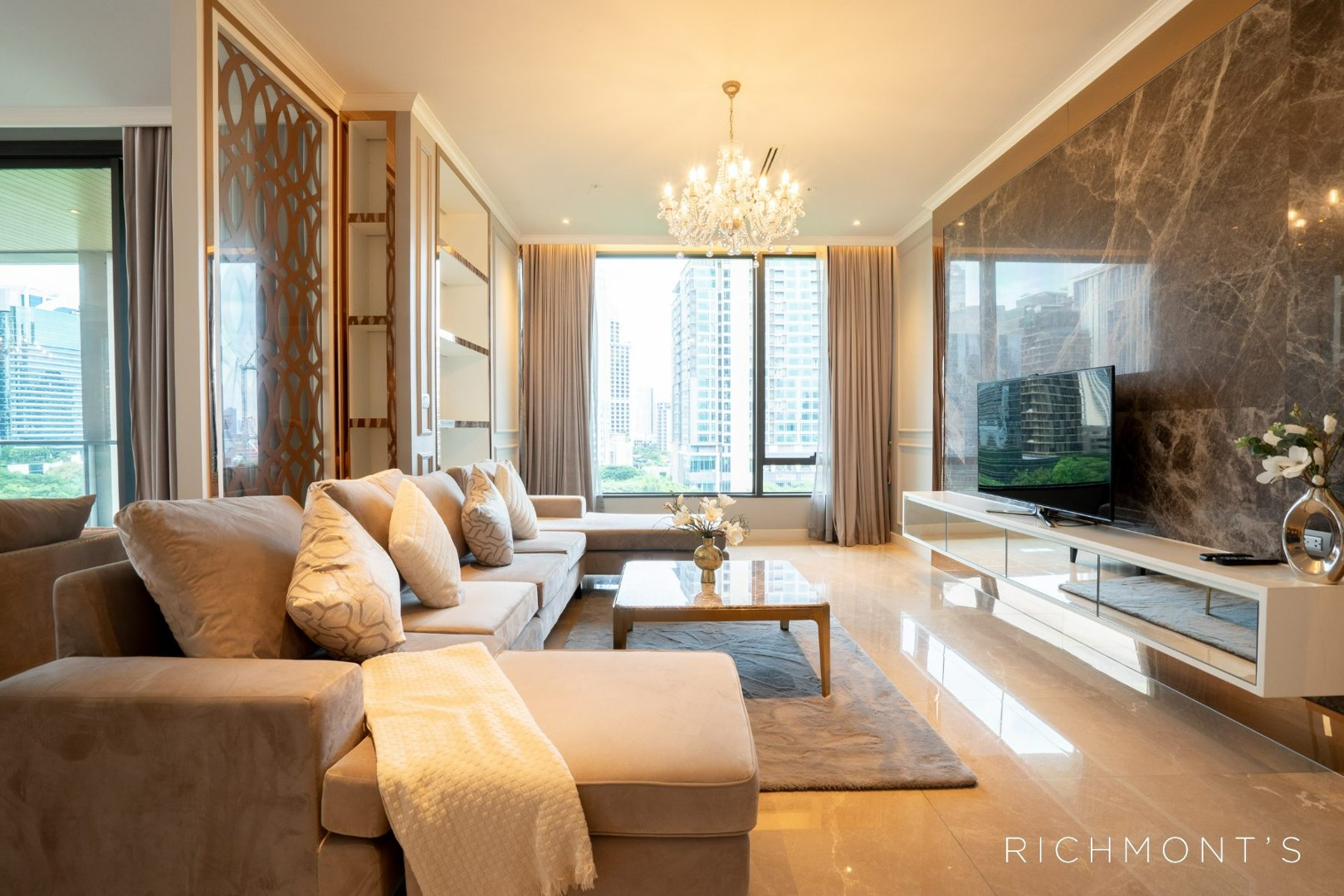 Sindhorn residence, 2-Bedroom, Bangkok