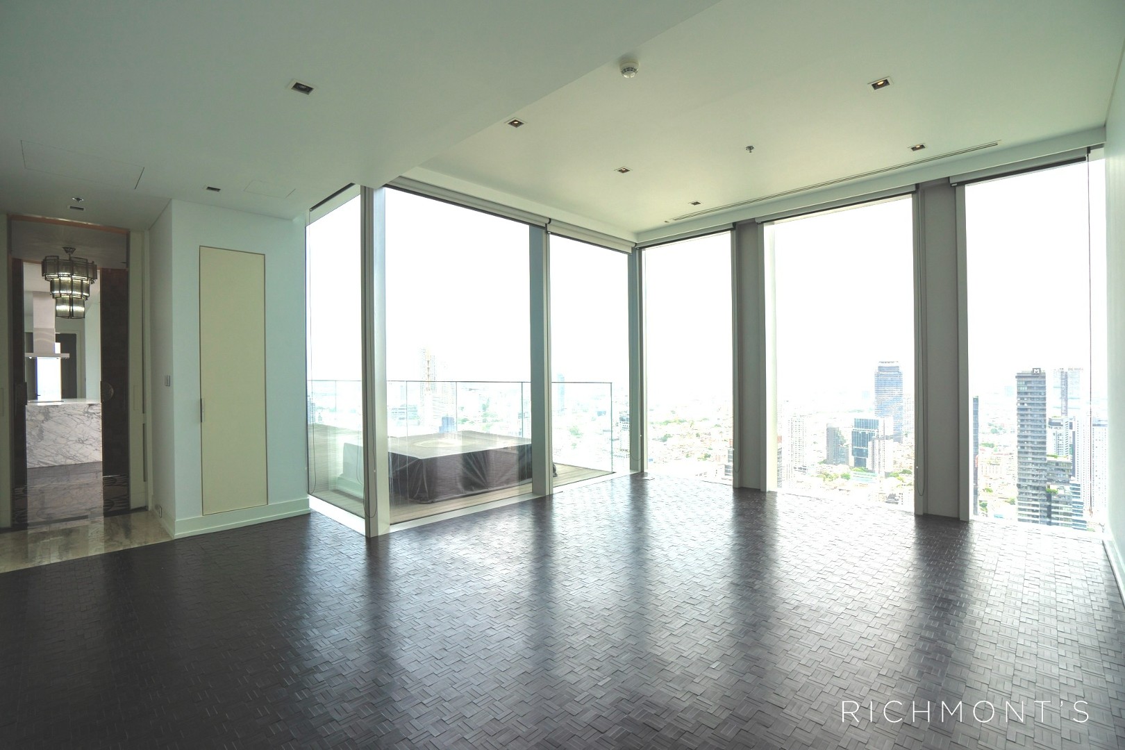 The Ritz Carlton Residences Bangkok, 2-Bedroom