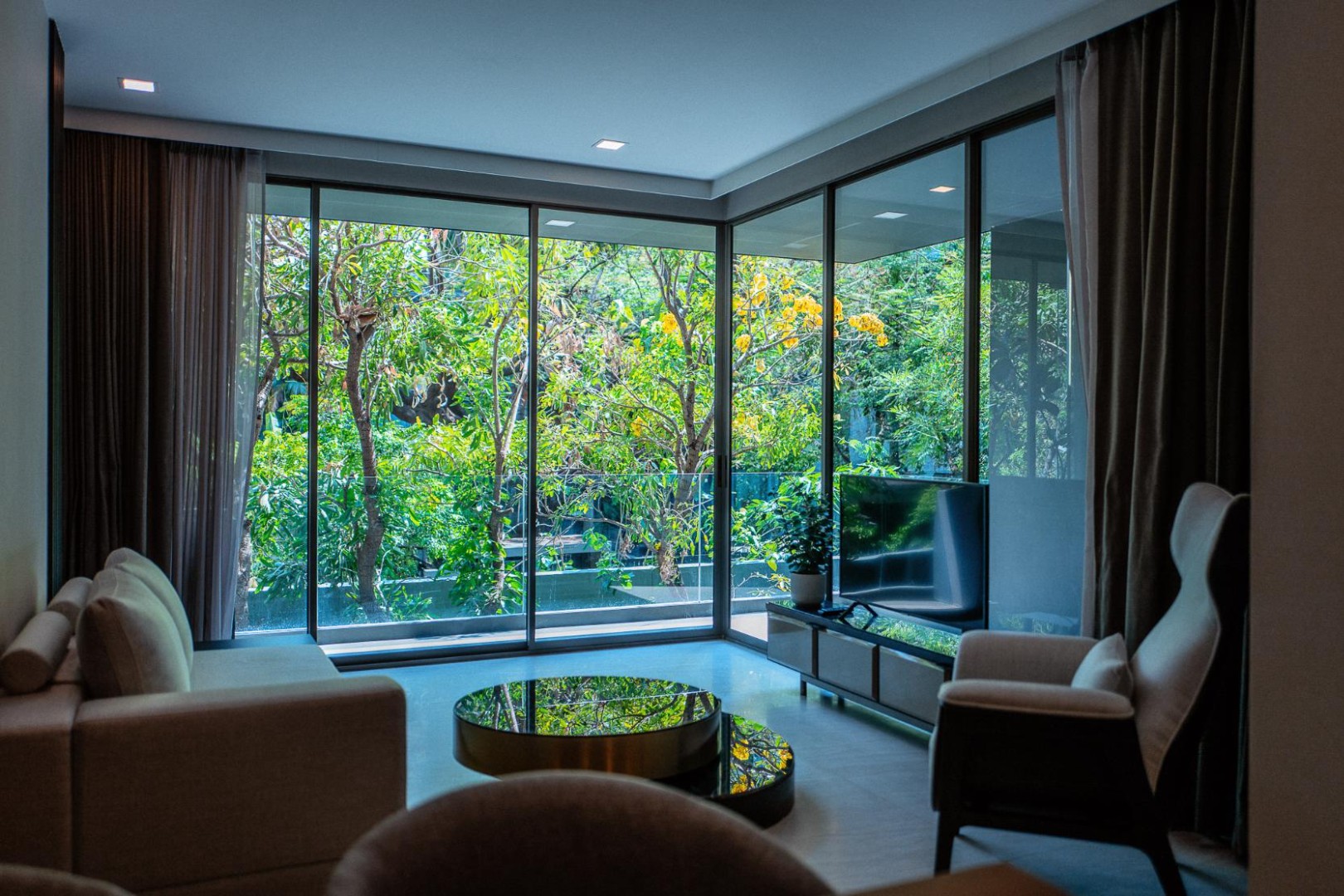 Fynn Sukhumvit 31, 2-Bedroom, Bangkok