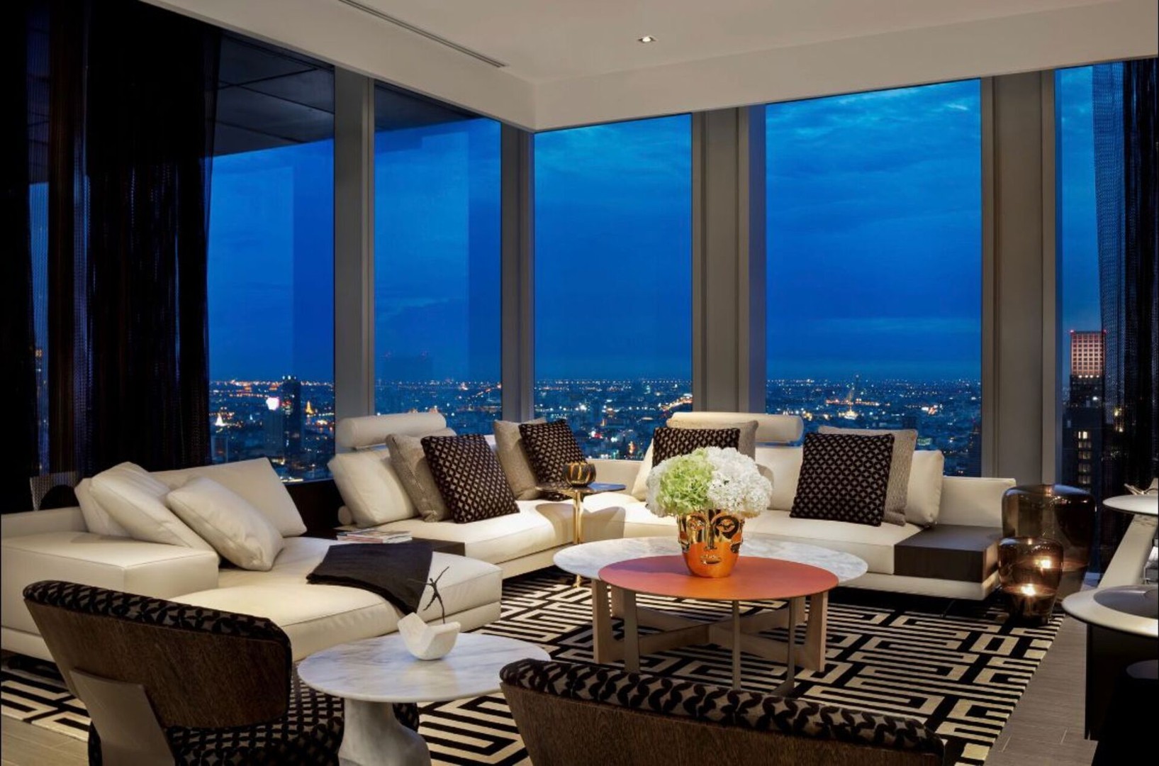 The Ritz Carlton Residences Bangkok, 2-Bedroom, Bangkok