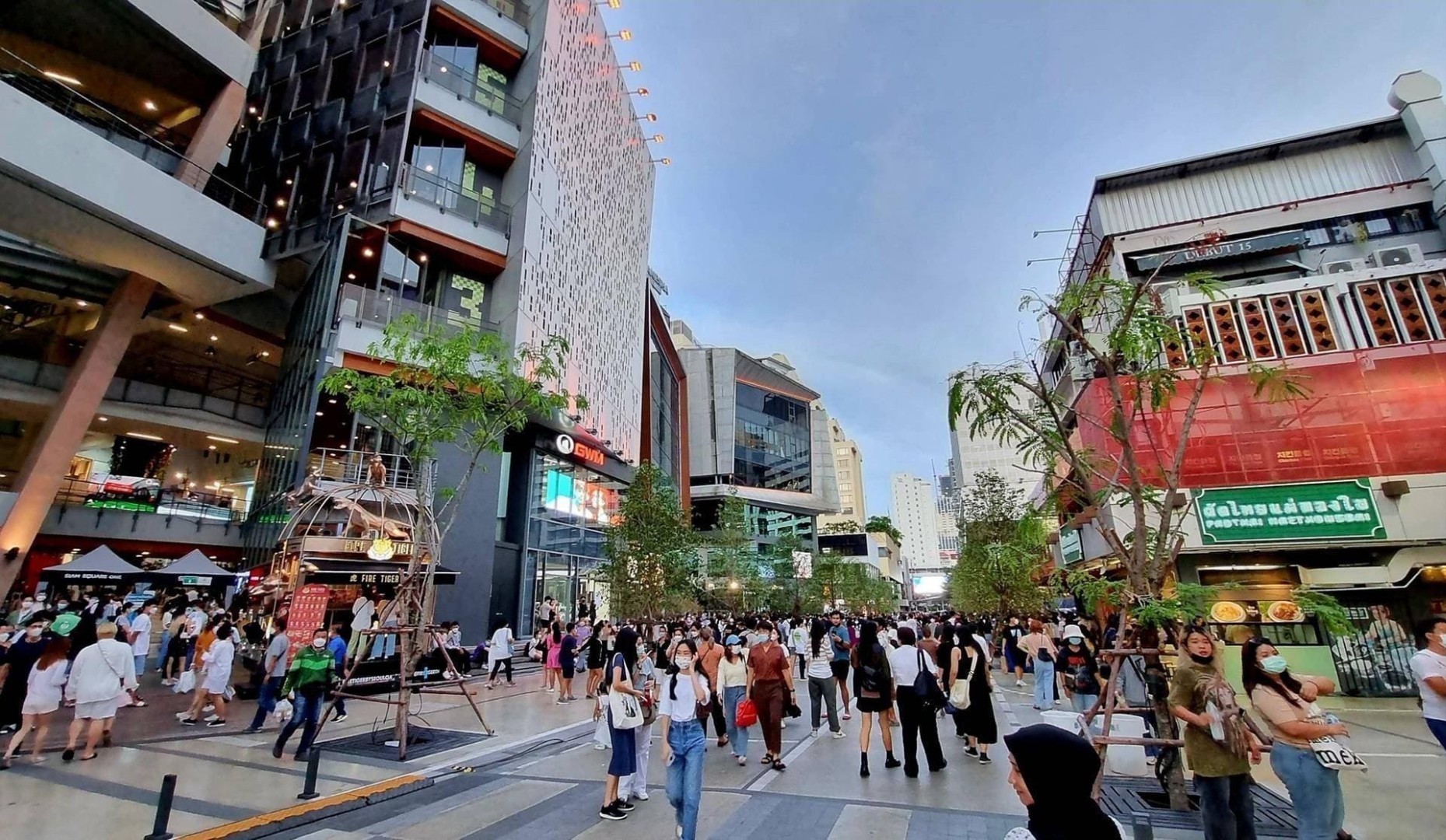 what-makes-siam-the-centre-everyone-comes-to3.jpg